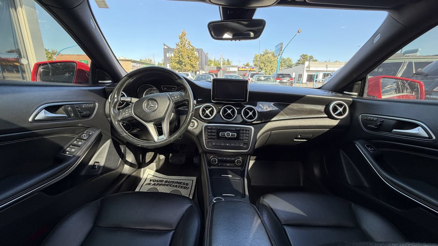 Used 2014 Mercedes-Benz CLA 250 4MATIC image 11