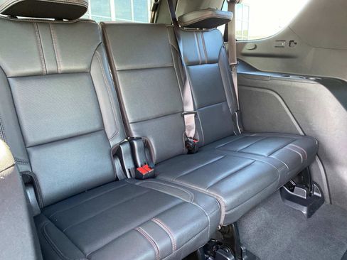 Used 2022 Chevrolet Tahoe RST w/ Luxury Package image 26