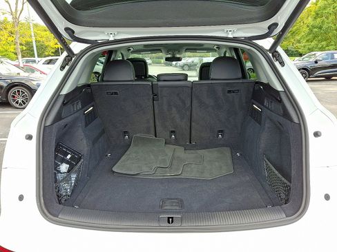 Certified 2024 Audi Q5 2.0T Premium image 30