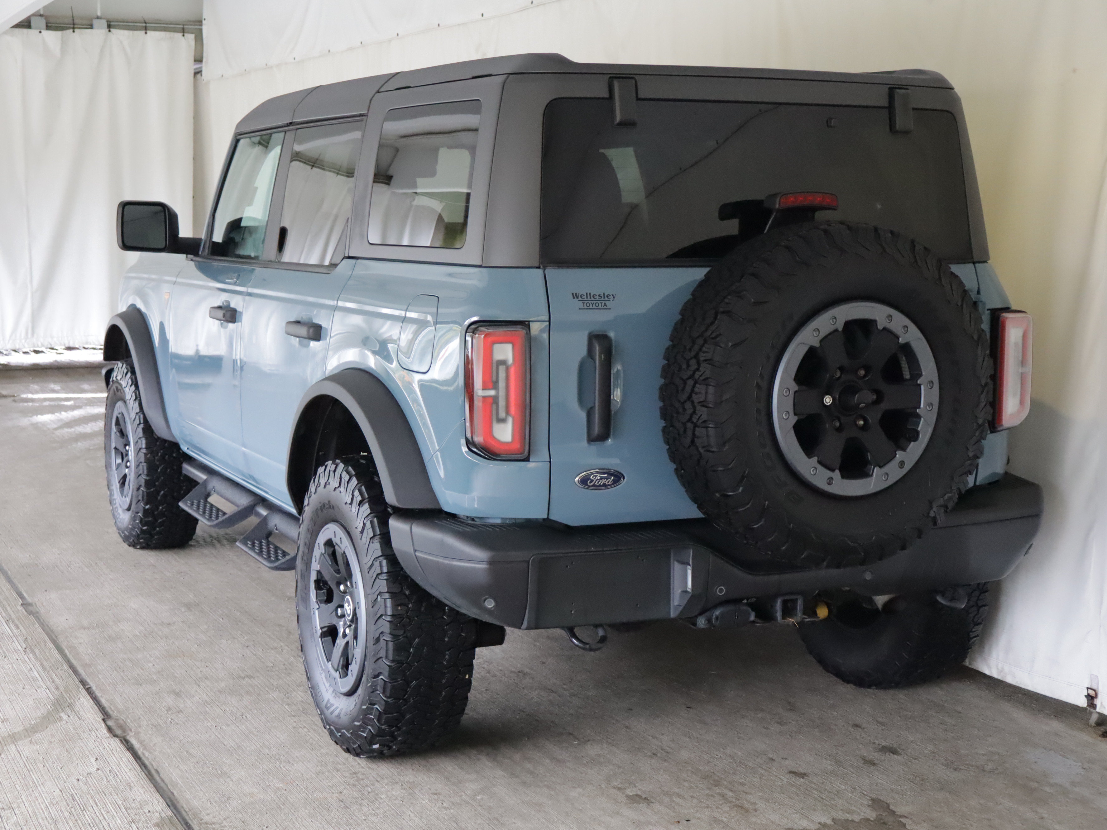 Used 2023 Ford Bronco Badlands AWD/4WD image 28