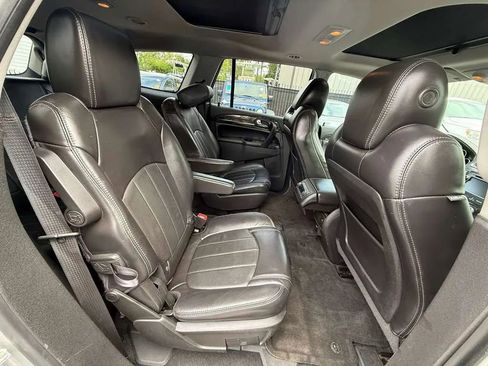 Used 2014 Buick Enclave Premium FWD image 19