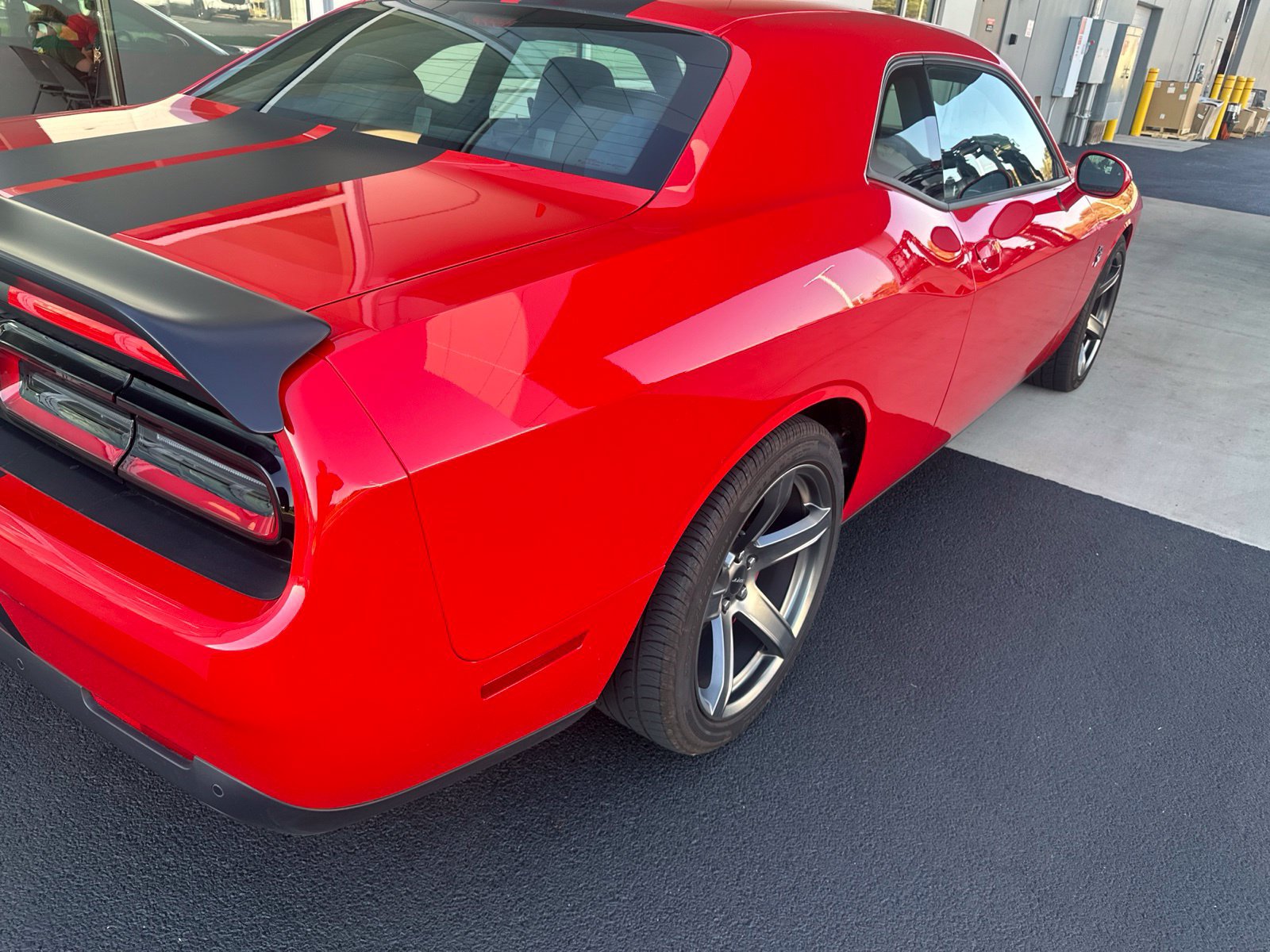 Used 2022 Dodge Challenger SRT Hellcat w/ Plus Package RWD image 4