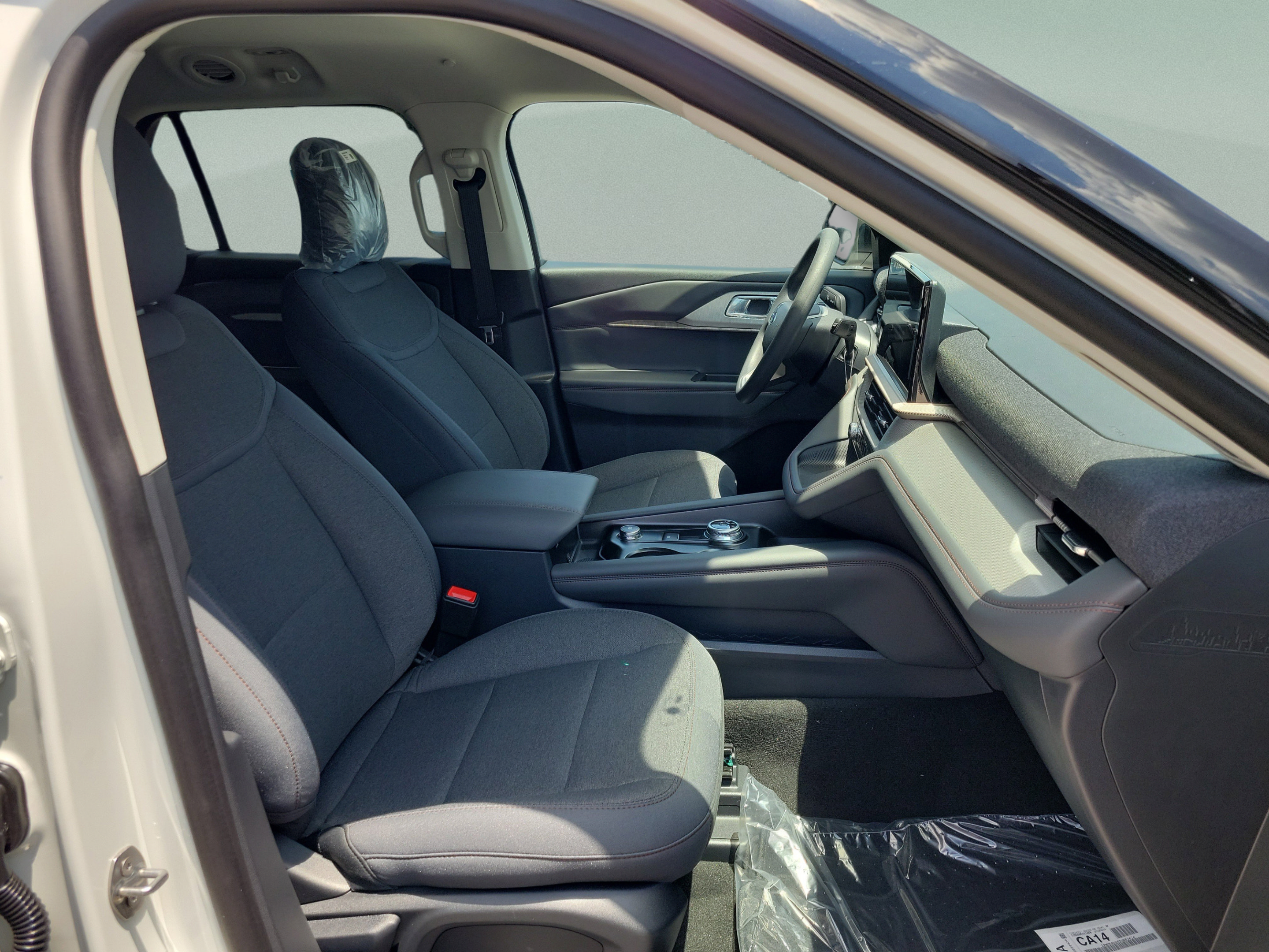 New 2026 Ford Explorer Active AWD/4WD image 10