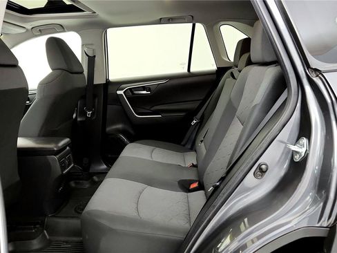 Used 2023 Toyota RAV4 XLE w/ Convenience Package image 21