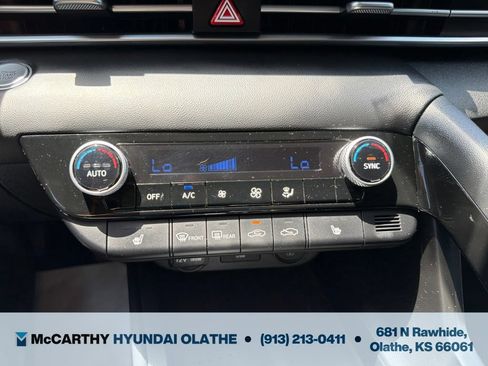 Certified 2022 Hyundai Elantra SEL w/ Convenience Package FWD image 23