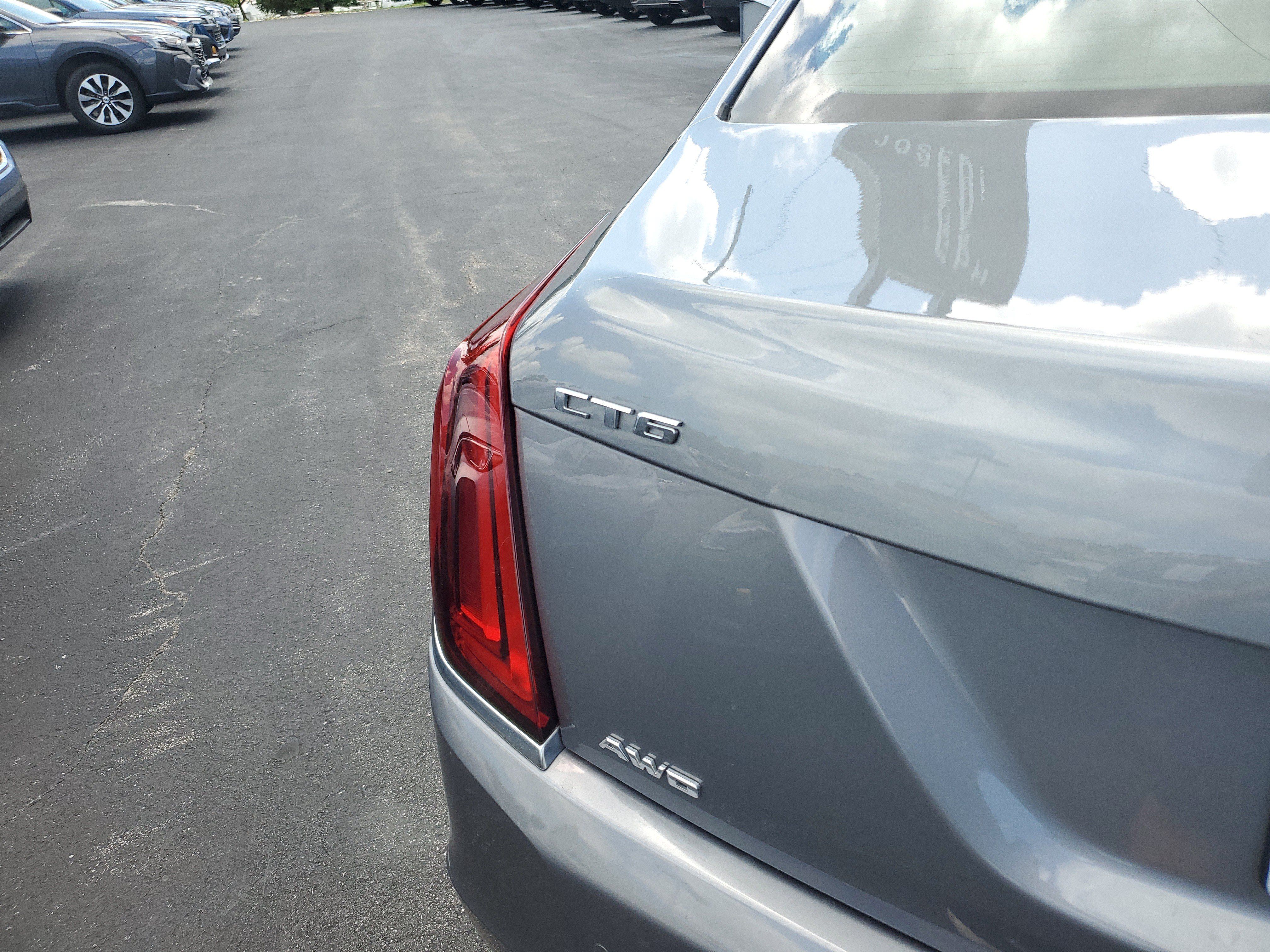 Used 2018 Cadillac CT6 Premium Luxury w/ Super Cruise Package AWD/4WD image 6