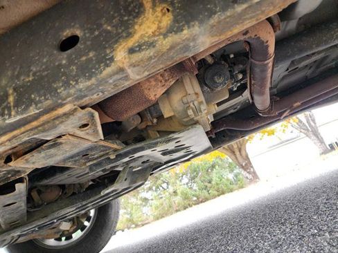 Used 2018 Nissan Titan PRO-4X w/ Pro-4x Convenience Package image 10