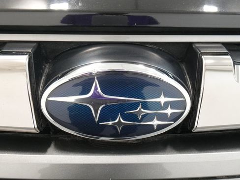 Used 2013 Subaru Outback 3.6R Limited w/ Special Appearance Pkg image 13