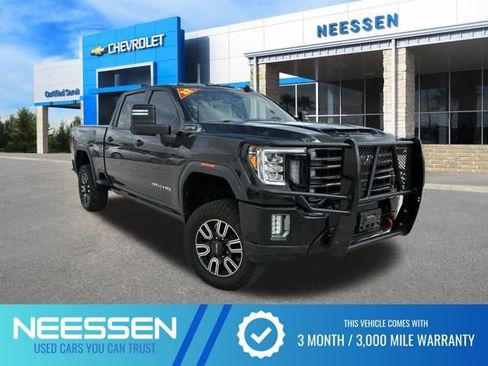 Used 2022 GMC Sierra 2500 AT4 w/ AT4 Preferred Package AWD/4WD image 1