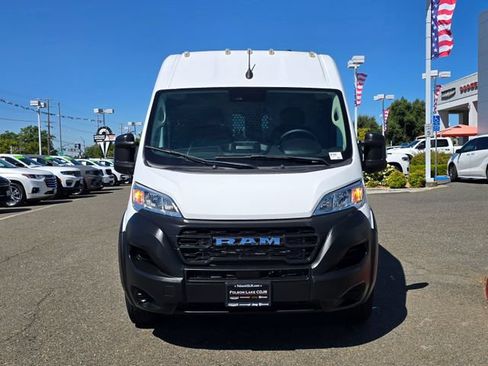 Used 2025 RAM ProMaster 2500 FWD image 2