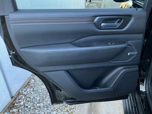 New 2026 Nissan Armada SL image 23