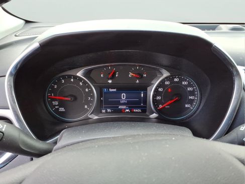 Used 2020 Chevrolet Equinox LT w/ Driver Convenience Package FWD image 17