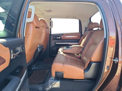 Used 2014 Toyota Tundra Platinum image 19