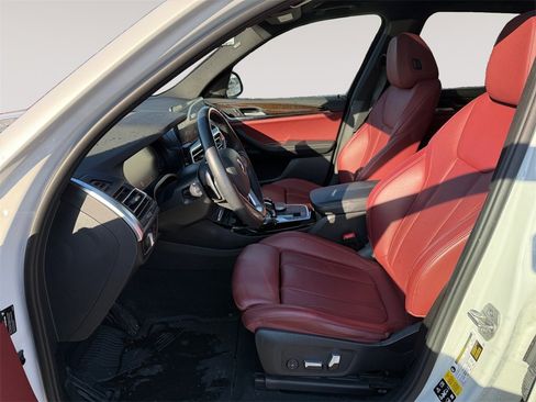 Certified 2023 BMW X3 xDrive30i w/ Premium Package image 2