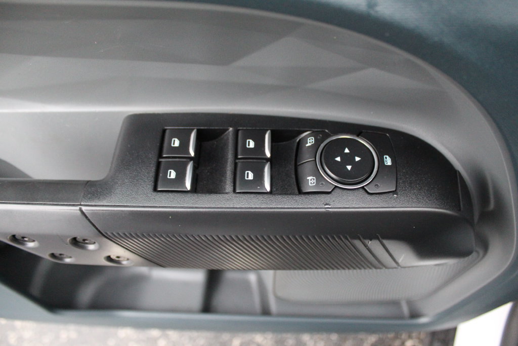 Used 2022 Ford Maverick XL FWD image 19