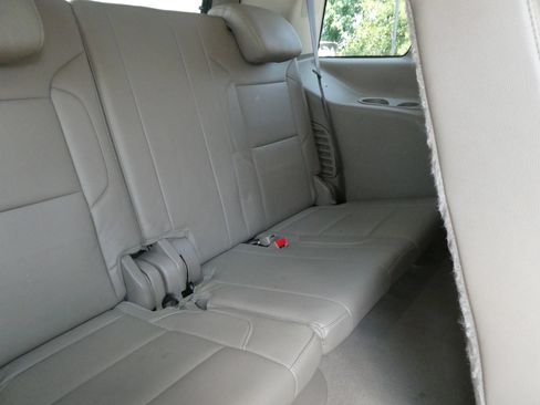Used 2019 Chevrolet Tahoe LT AWD/4WD image 30