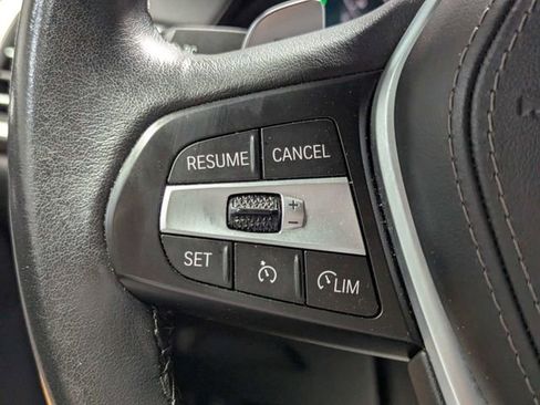 Used 2022 BMW X5 xDrive40i w/ Parking Assistance Package image 20