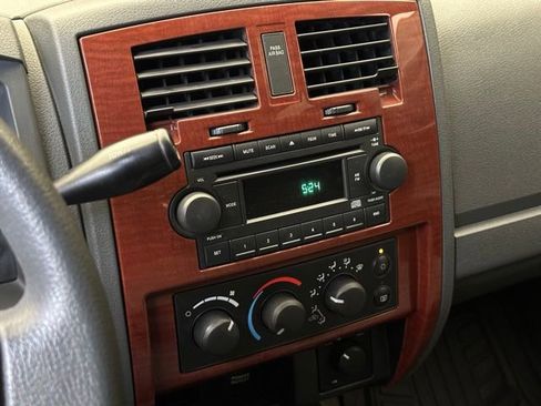 Used 2005 Dodge Dakota SLT w/ Trailer Tow Group AWD/4WD image 26