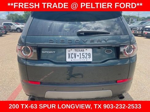 Used 2017 Land Rover Discovery Sport SE AWD/4WD image 7