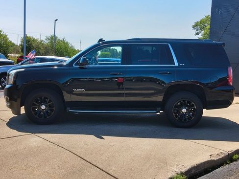 Used 2017 GMC Yukon SLT AWD/4WD image 21