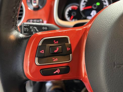 Used 2019 Volkswagen Beetle 2.0T SE w/ SE Premium Package image 14