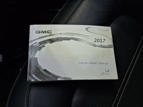 Used 2017 GMC Canyon Denali AWD/4WD image 24