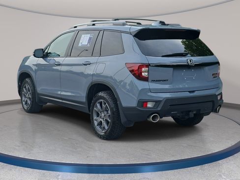 Used 2024 Honda Passport TrailSport image 7