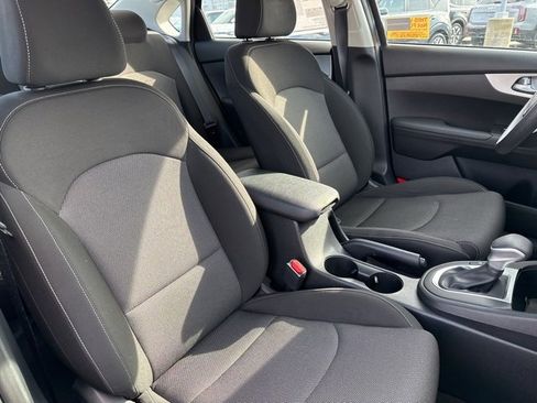 Used 2023 Kia Forte LXS image 35