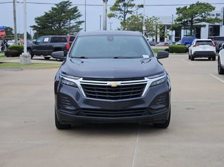 Used 2022 Chevrolet Equinox LS w/ LS Convenience Package FWD video 2