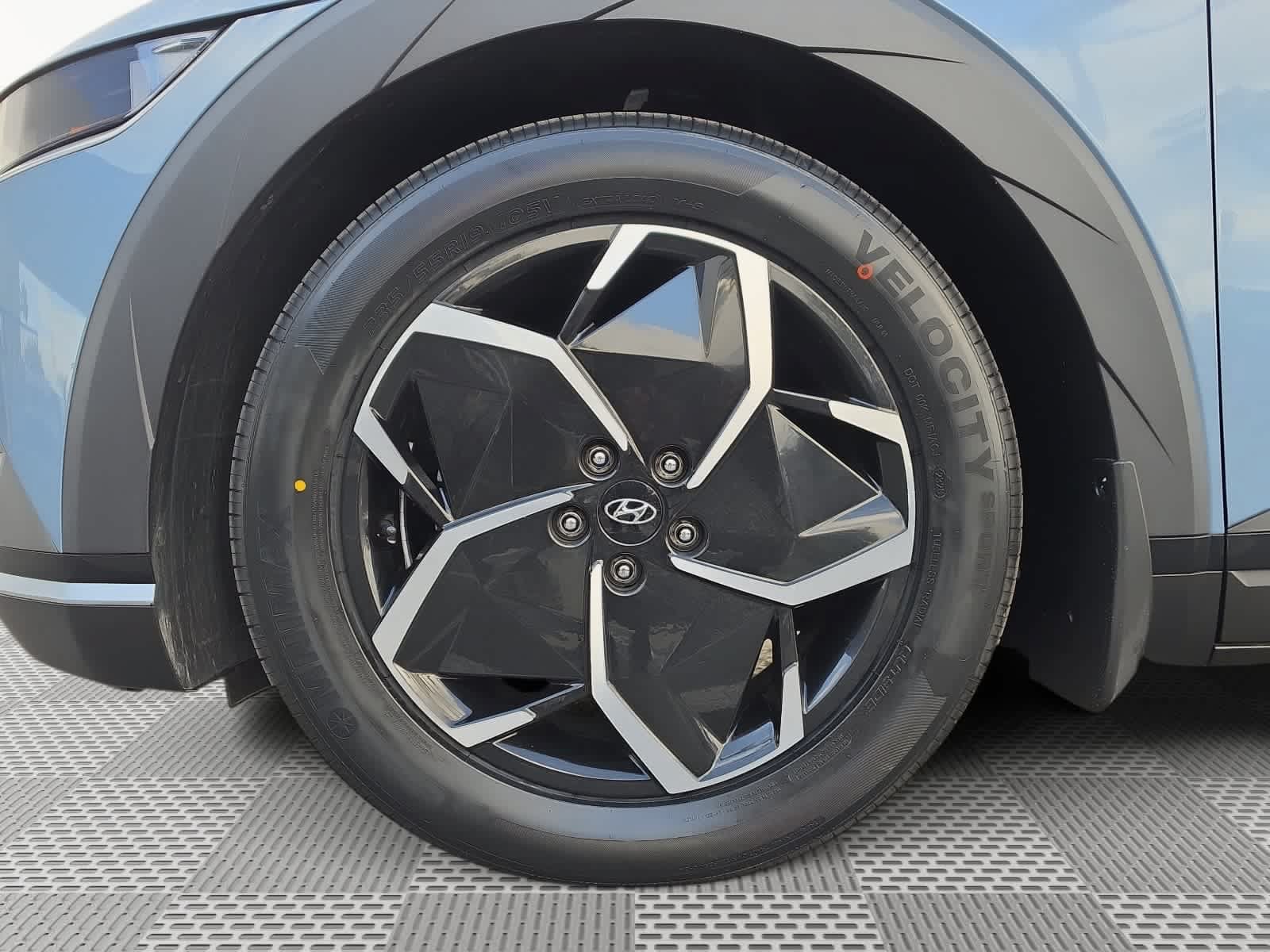 Used 2024 Hyundai Ioniq 5 SEL RWD image 14