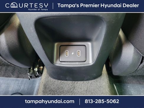 Certified 2025 Hyundai Elantra Sport image 7