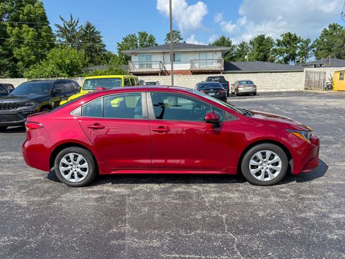 Used 2024 Toyota Corolla LE FWD image 18