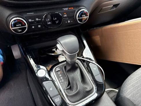 Certified 2024 Kia Soul EX FWD image 7