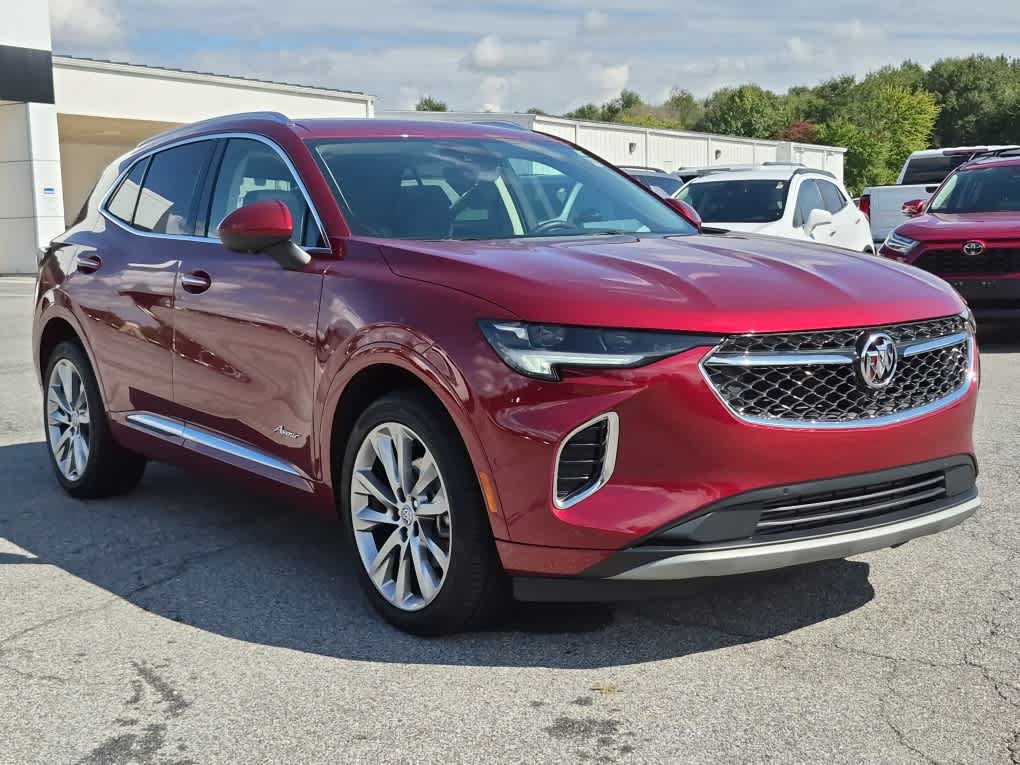 Used 2023 Buick Envision Avenir AWD/4WD image 3