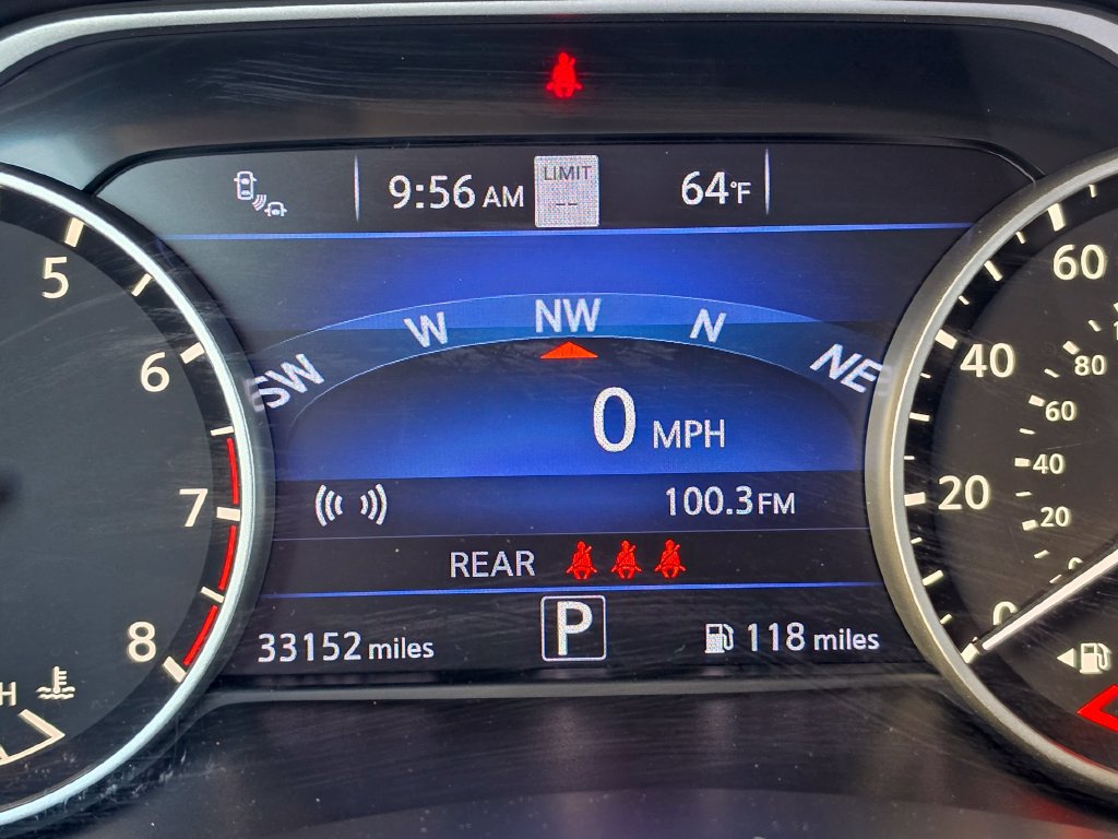 Certified 2023 Nissan Murano Platinum w/ Cargo Package FWD image 22