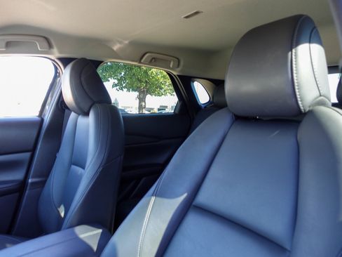 Certified 2024 MAZDA CX-30 AWD 2.5 S w/ Select Sport Pkg image 10