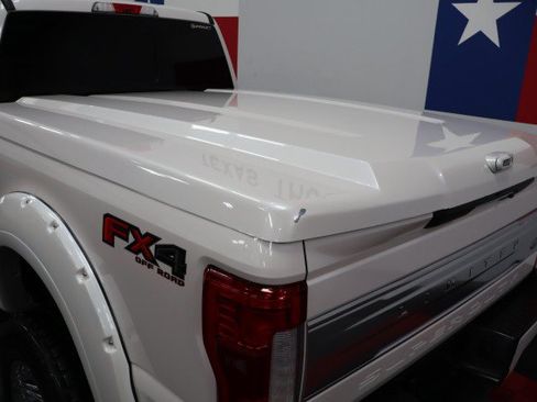 Used 2019 Ford F250 Limited w/ FX4 Off-Road Package AWD/4WD image 13