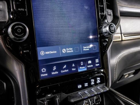 Used 2022 RAM 2500 Limited image 25