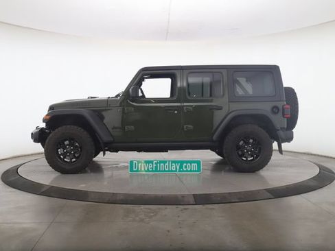 Used 2024 Jeep Wrangler Unlimited Sport AWD/4WD image 10
