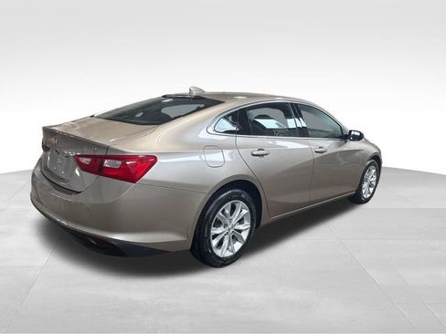 Used 2025 Chevrolet Malibu LT FWD image 6