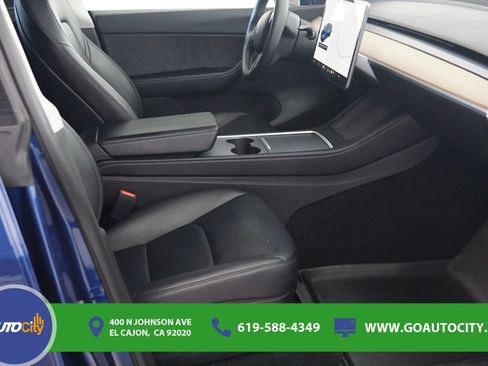 Used 2021 Tesla Model Y Long Range AWD/4WD image 8