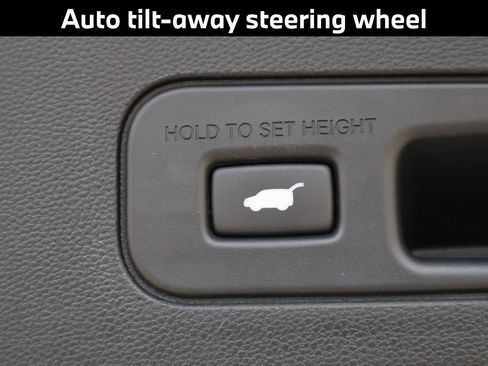 Used 2025 Acura MDX w/ Advance Package image 19