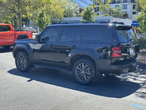 Used 2025 Toyota Land Cruiser w/ Premium Package AWD/4WD image 10
