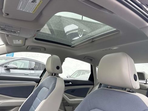 New 2026 Volkswagen Jetta SE FWD image 16
