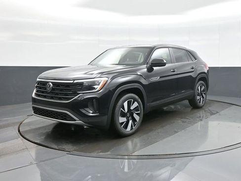New 2026 Volkswagen Atlas Cross Sport SE AWD/4WD image 3