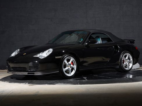 Used 2004 Porsche 911 Turbo AWD/4WD image 28