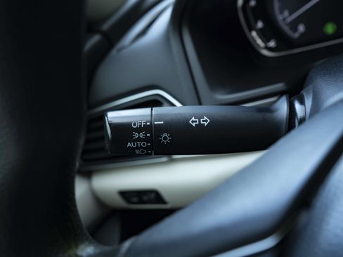 Used 2018 Honda Accord LX image 22