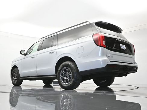 Certified 2025 Ford Expedition Max Active RWD image 43