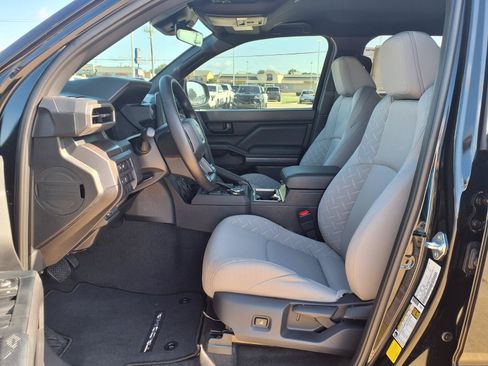 New 2026 Toyota Tacoma SR5 AWD/4WD image 24