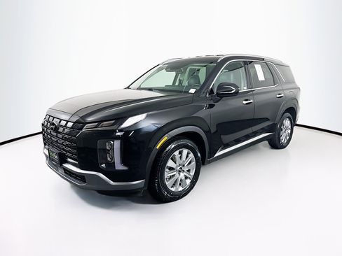 Used 2024 Hyundai Palisade SEL image 3